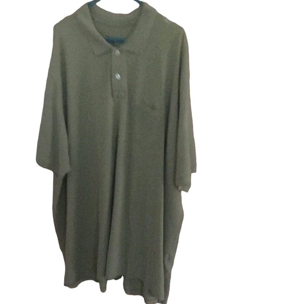 Green collar shirt